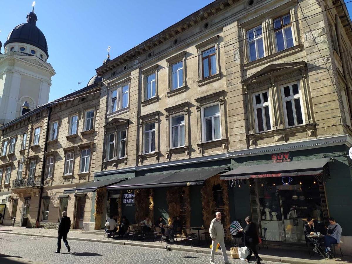 Apartment In The Centre Of Lviv Eksteriør bilde