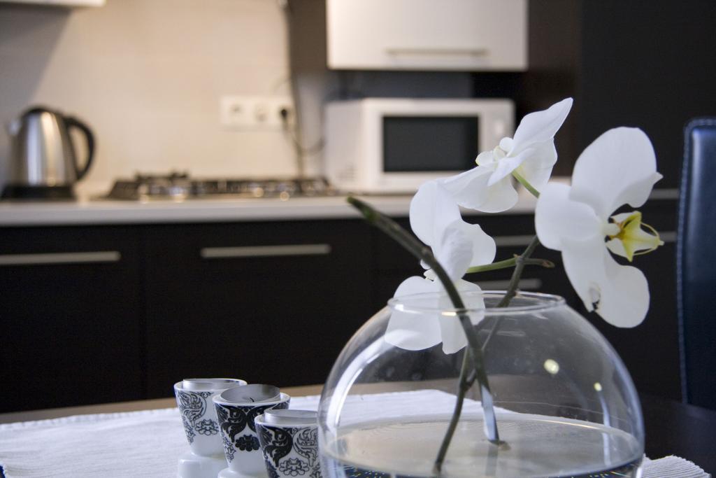 Apartment In The Centre Of Lviv Eksteriør bilde