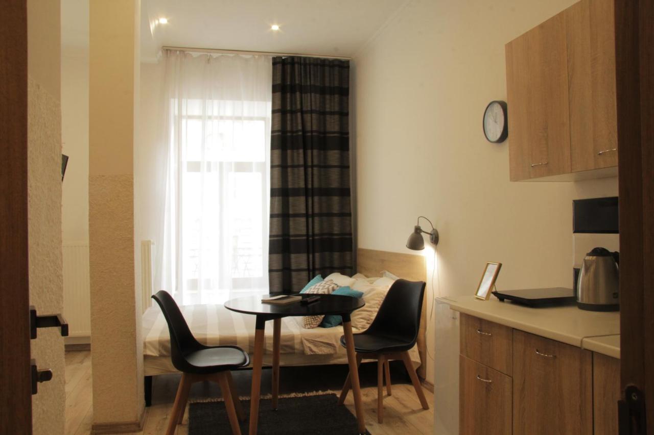 Apartment In The Centre Of Lviv Eksteriør bilde