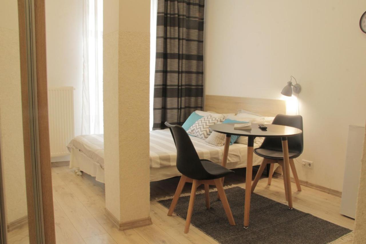 Apartment In The Centre Of Lviv Eksteriør bilde