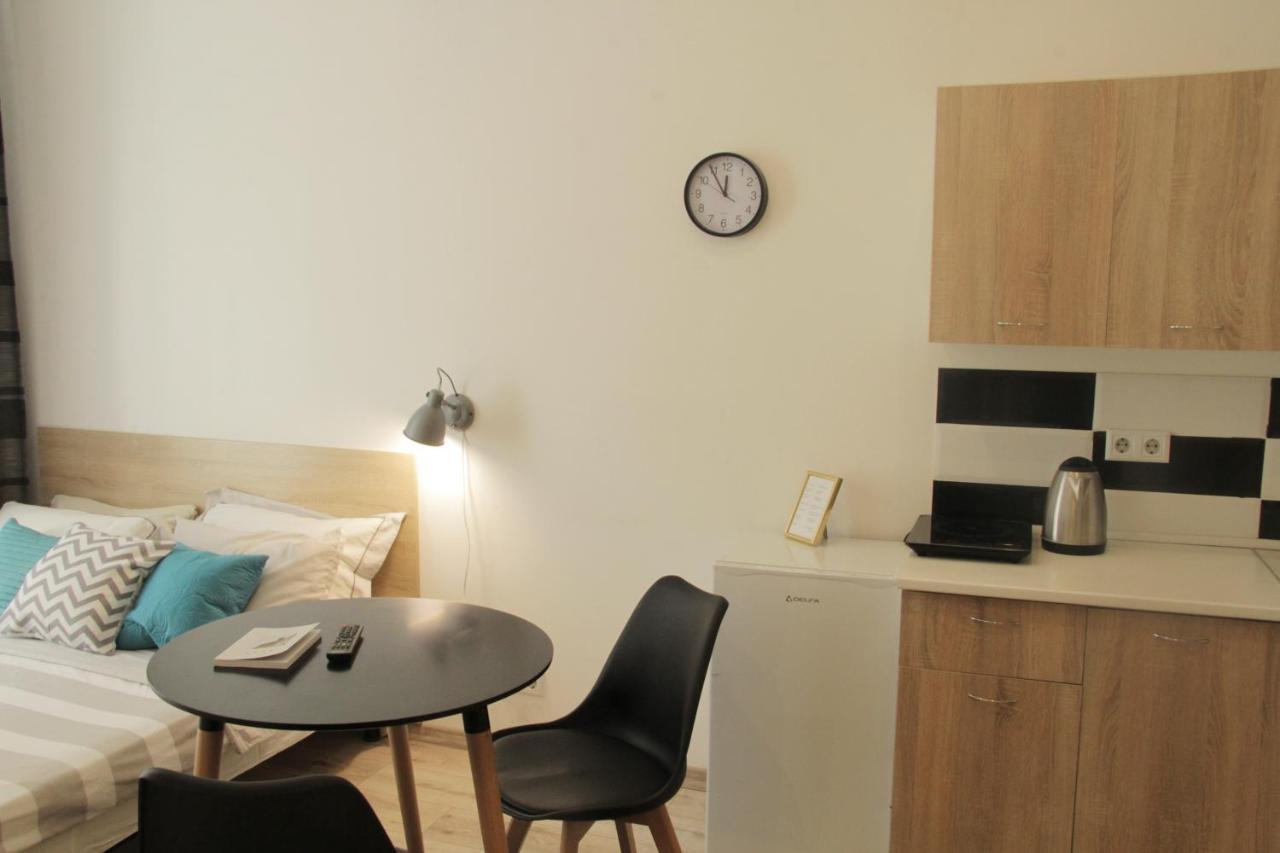 Apartment In The Centre Of Lviv Eksteriør bilde